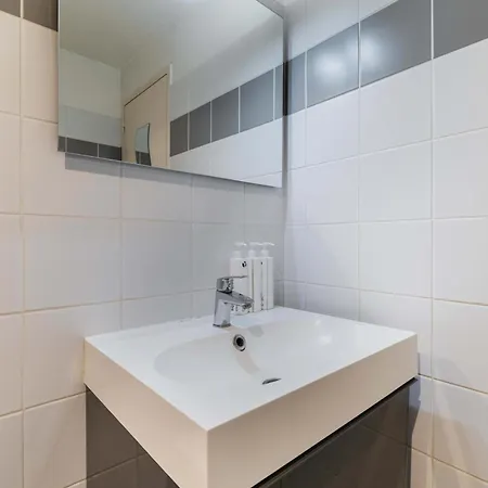Apartment 204 - Jardins Des Plantes -paris 5 *